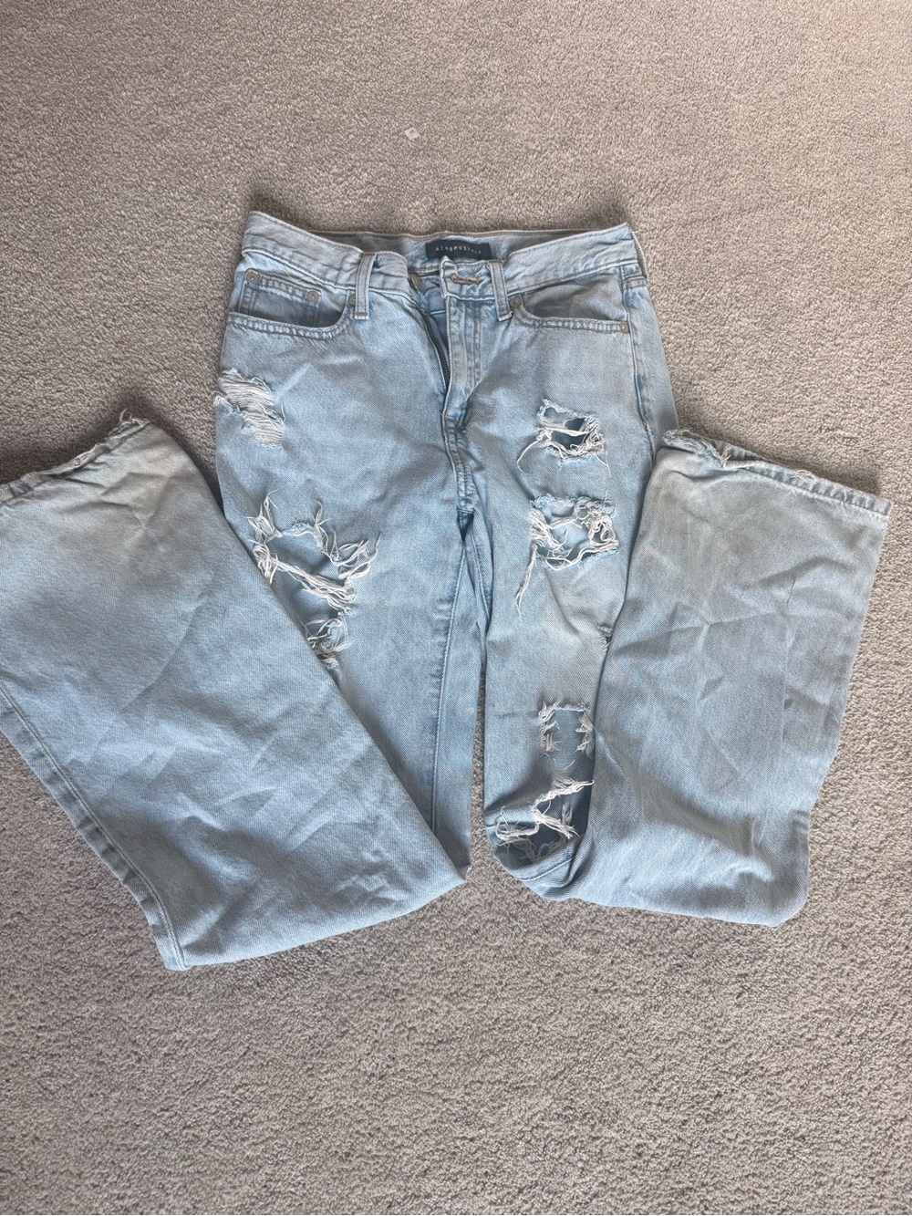 Aeropostale Light Wash Distressed Wide-Leg Jeans